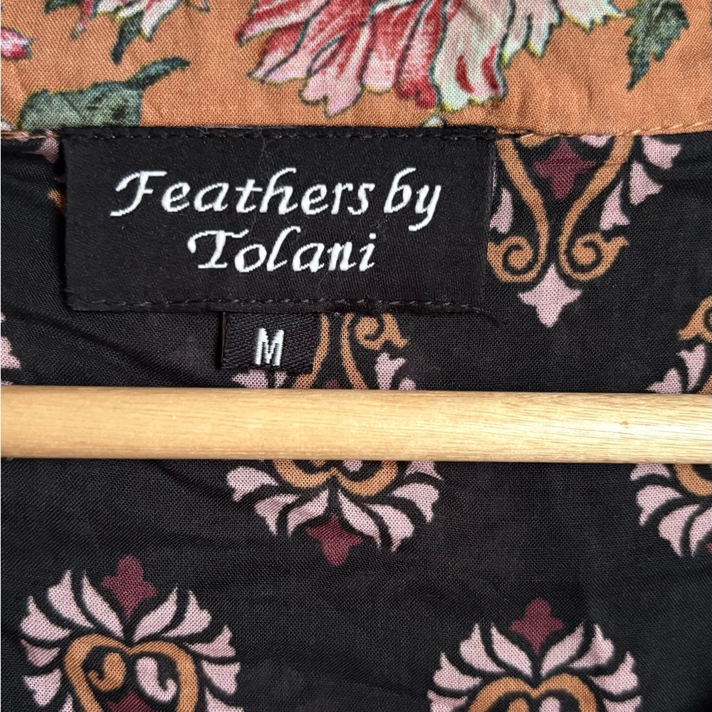 Feathers By Tolani / Multicolor Floral Boho Blouse / M View 2